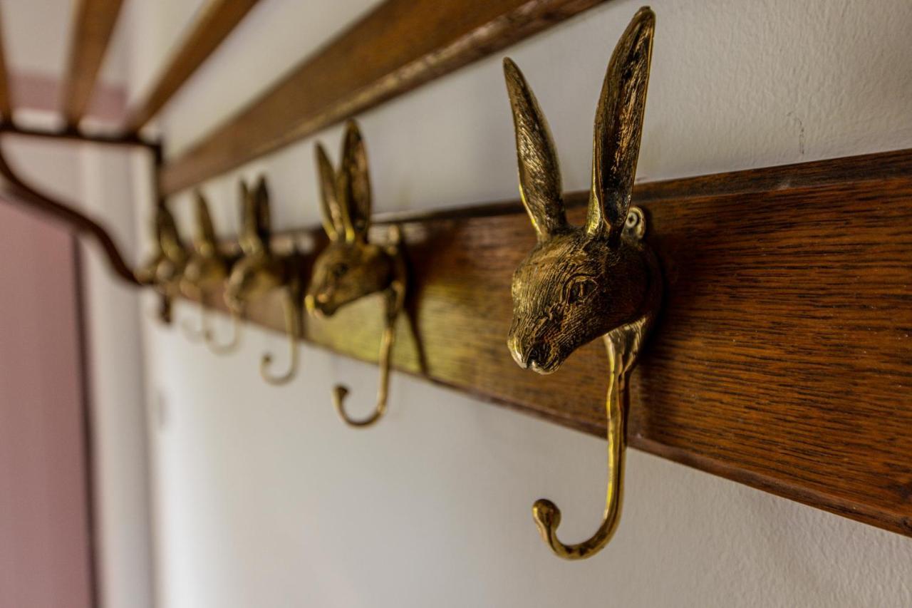 Thomas Telford Lettings - Luxurious Interiors And Seaviews Villa Halistra ภายนอก รูปภาพ