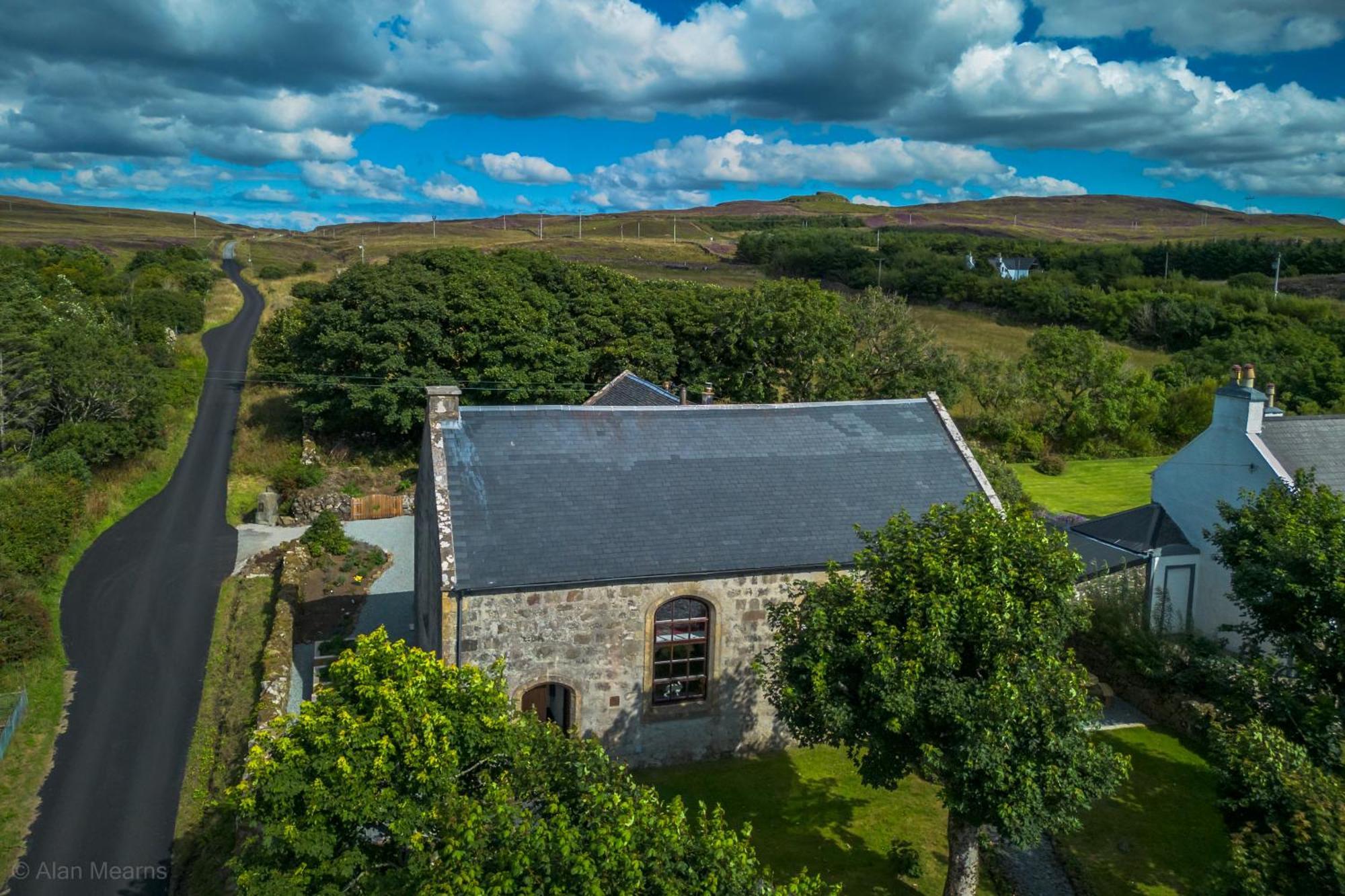 Thomas Telford Lettings - Luxurious Interiors And Seaviews Villa Halistra ภายนอก รูปภาพ