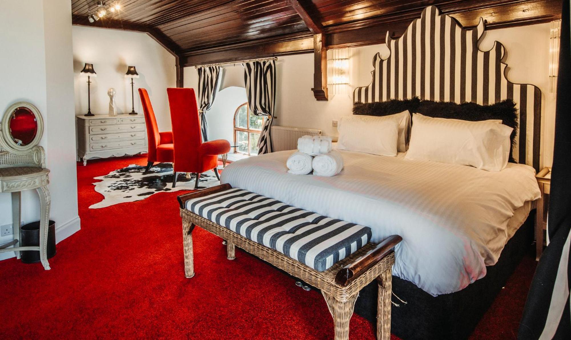 Thomas Telford Lettings - Luxurious Interiors And Seaviews Villa Halistra ภายนอก รูปภาพ